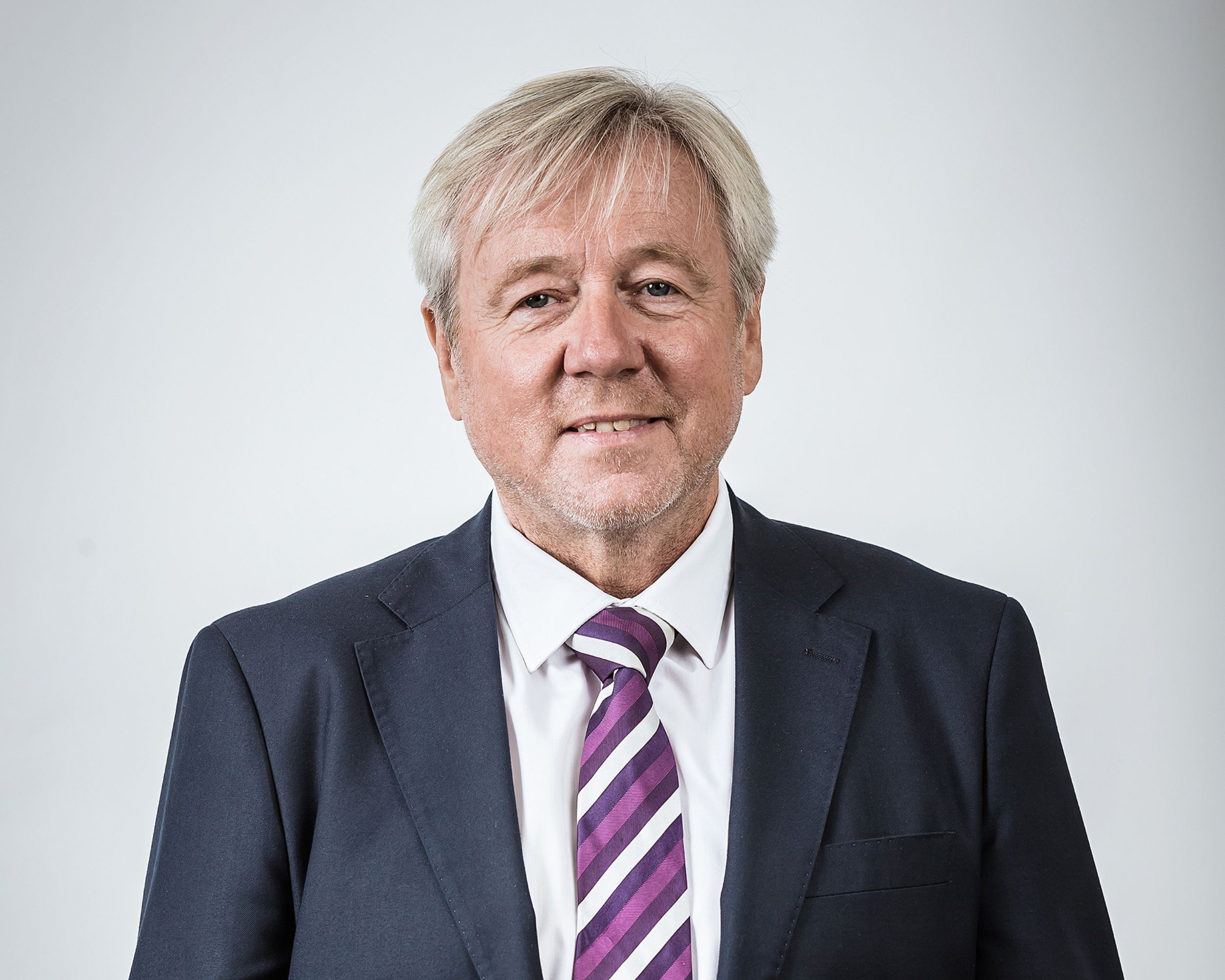 Aufsichtsratsmitglied Herbert Weber verabschiedet sich in den Ruhestand